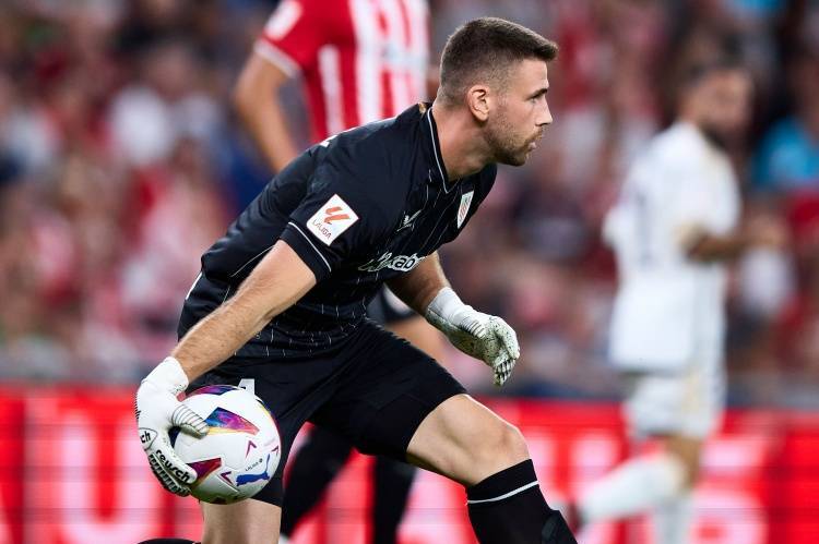 西蒙：海外踢西甲不尊重球迷 尼科续约展现毕巴也能出世界级球员